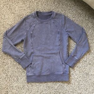 Lululemon pocketed pullover top
